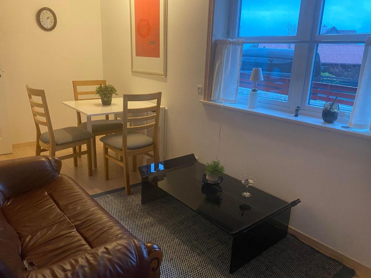 Ferienwohnung Comfy In The Center Tórshavn Exterior foto